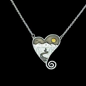 Creative Heart Shaped Necklace